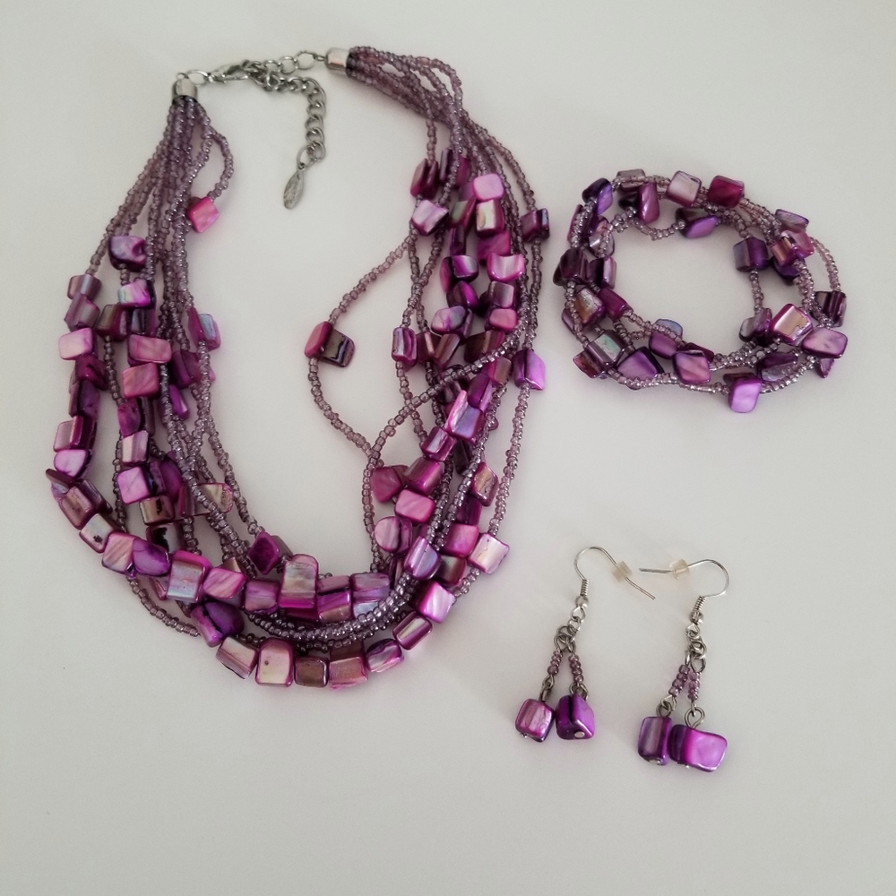 Latasia Plum Fizz Set